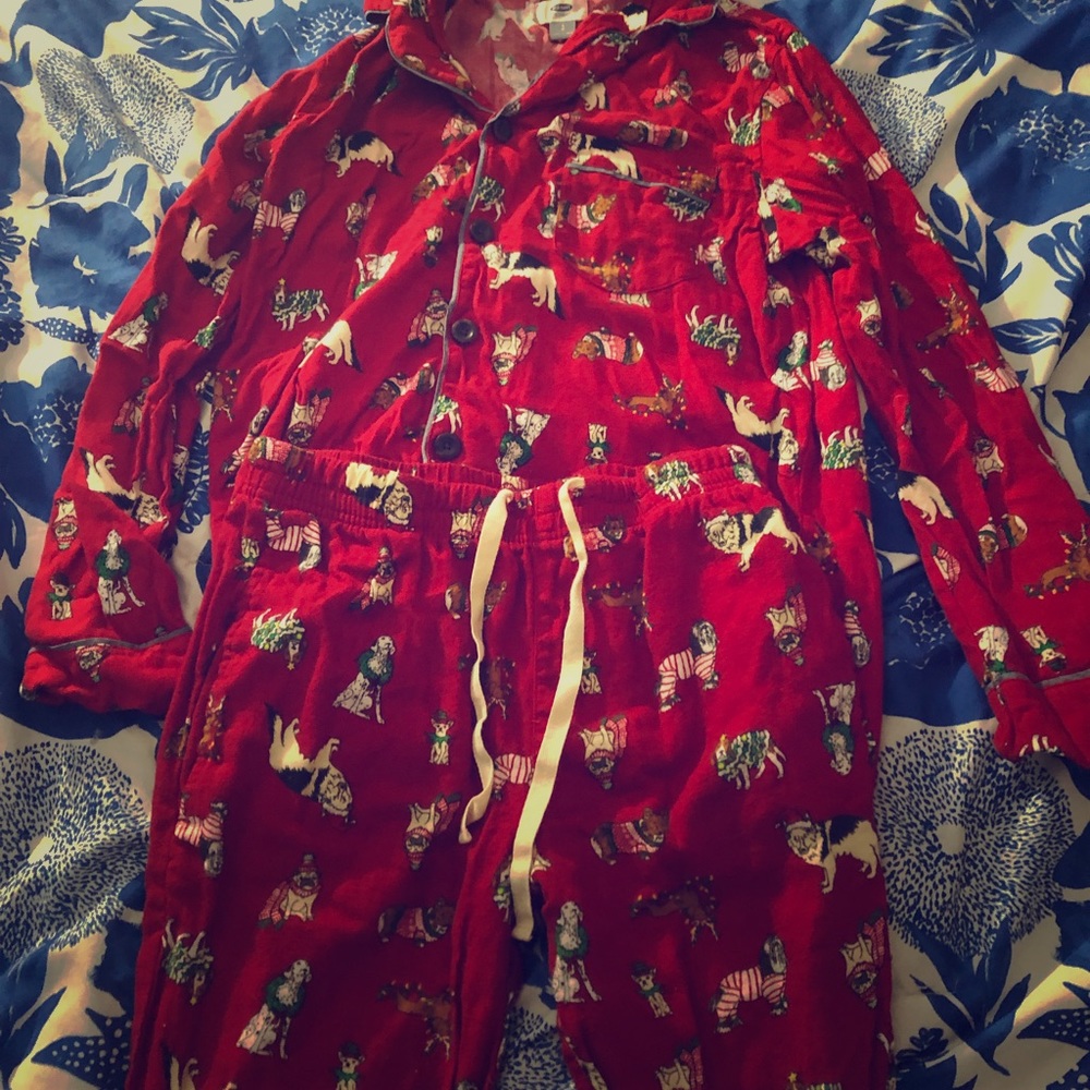 Cute pajama set (red with dog pattern)